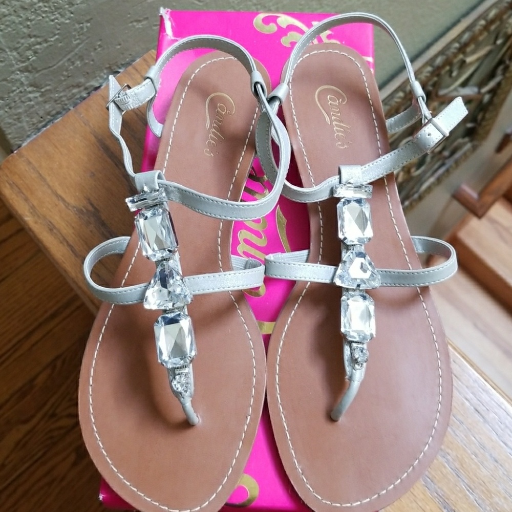 NWOT - Candie's Sandals